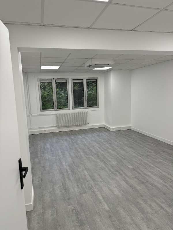 Photo 5 de 10 305 727