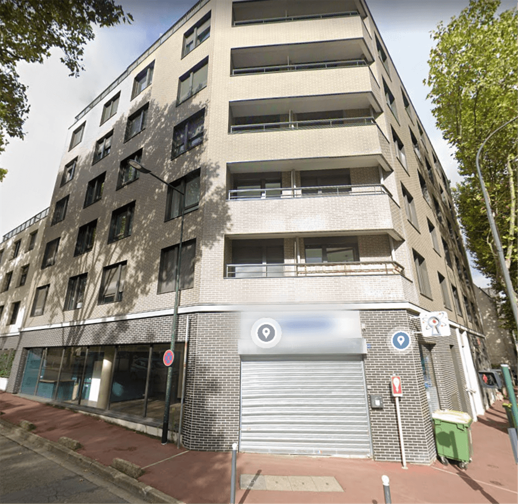 Photo 1 de 10 307 318