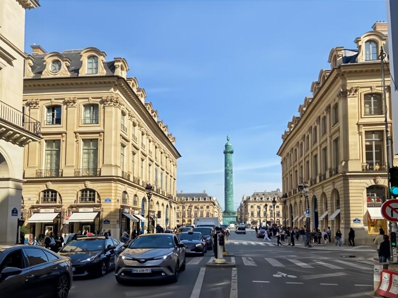 Photo 1 de 10 066 269