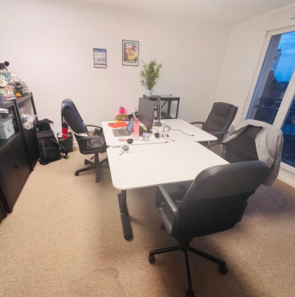 Photo 1 de 10 318 774