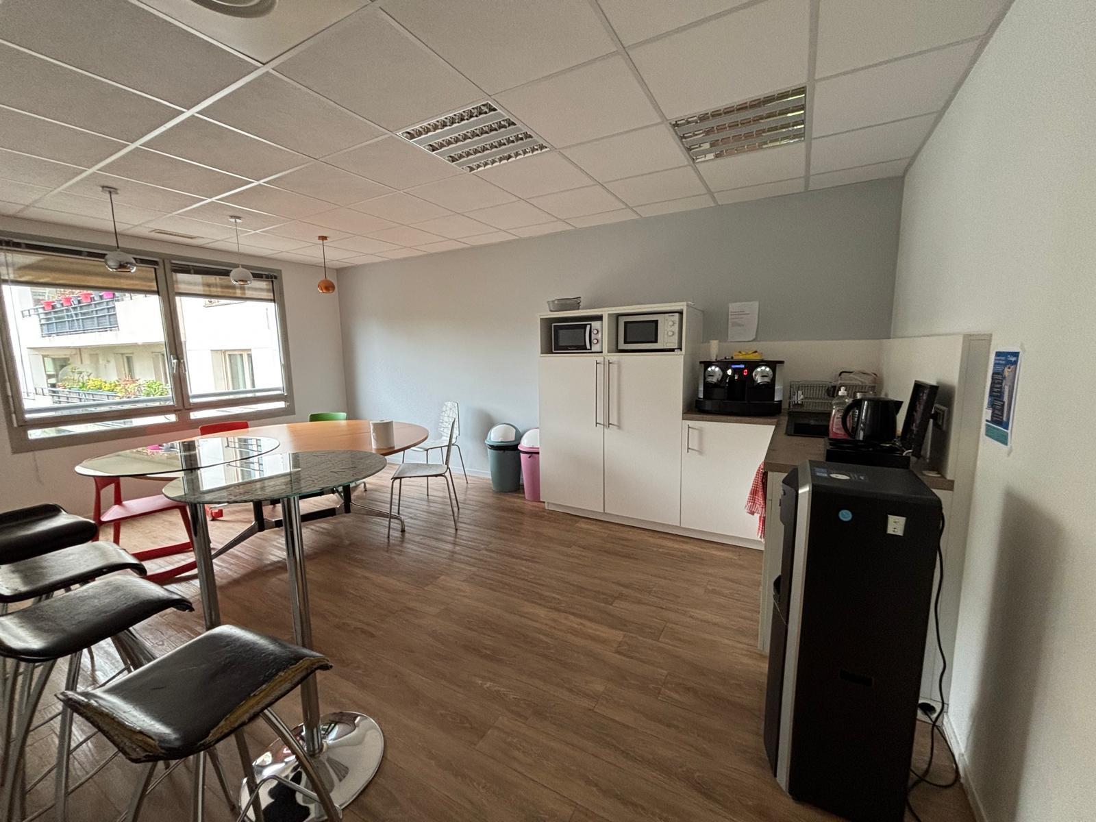 Photo 4 de 10 319 316