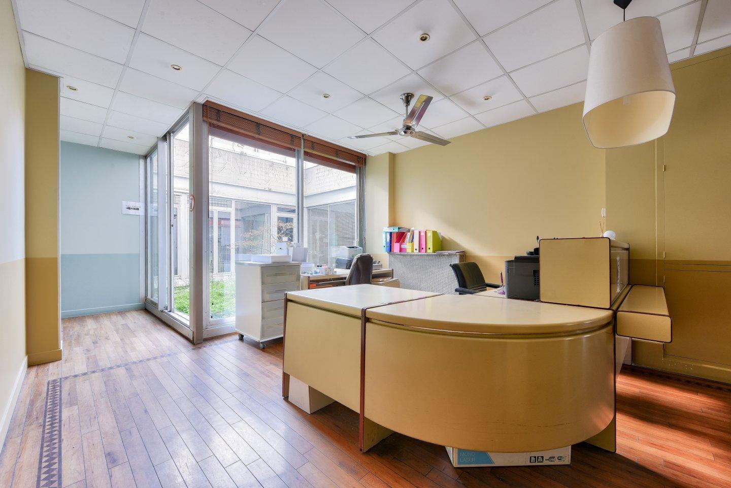 Photo 1 de 10 202 100