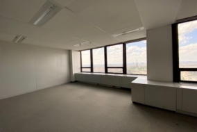 Bureaux de 63 m² à louer - ref:10203365